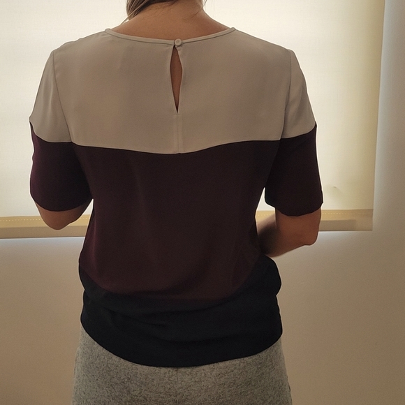 Business casual, blouse. - Picture 4 of 4